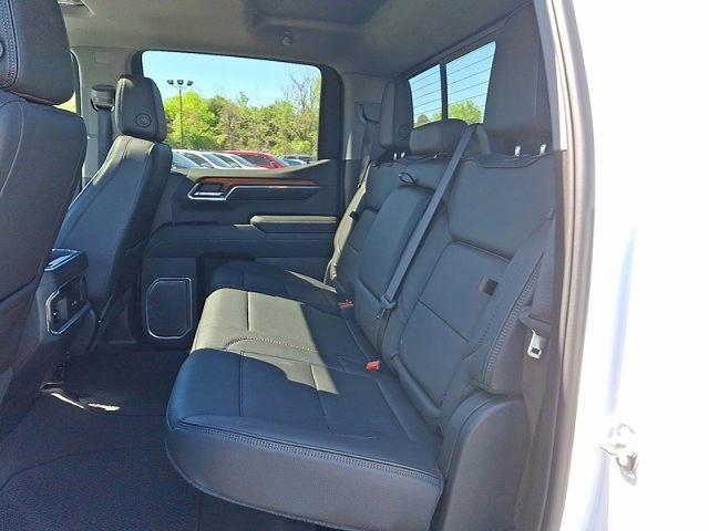 2023 GMC Sierra 1500 Vehicle Photo in TREVOSE, PA 19053-4984