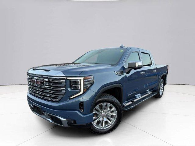2024 GMC Sierra 1500 Vehicle Photo in LEOMINSTER, MA 01453-2952