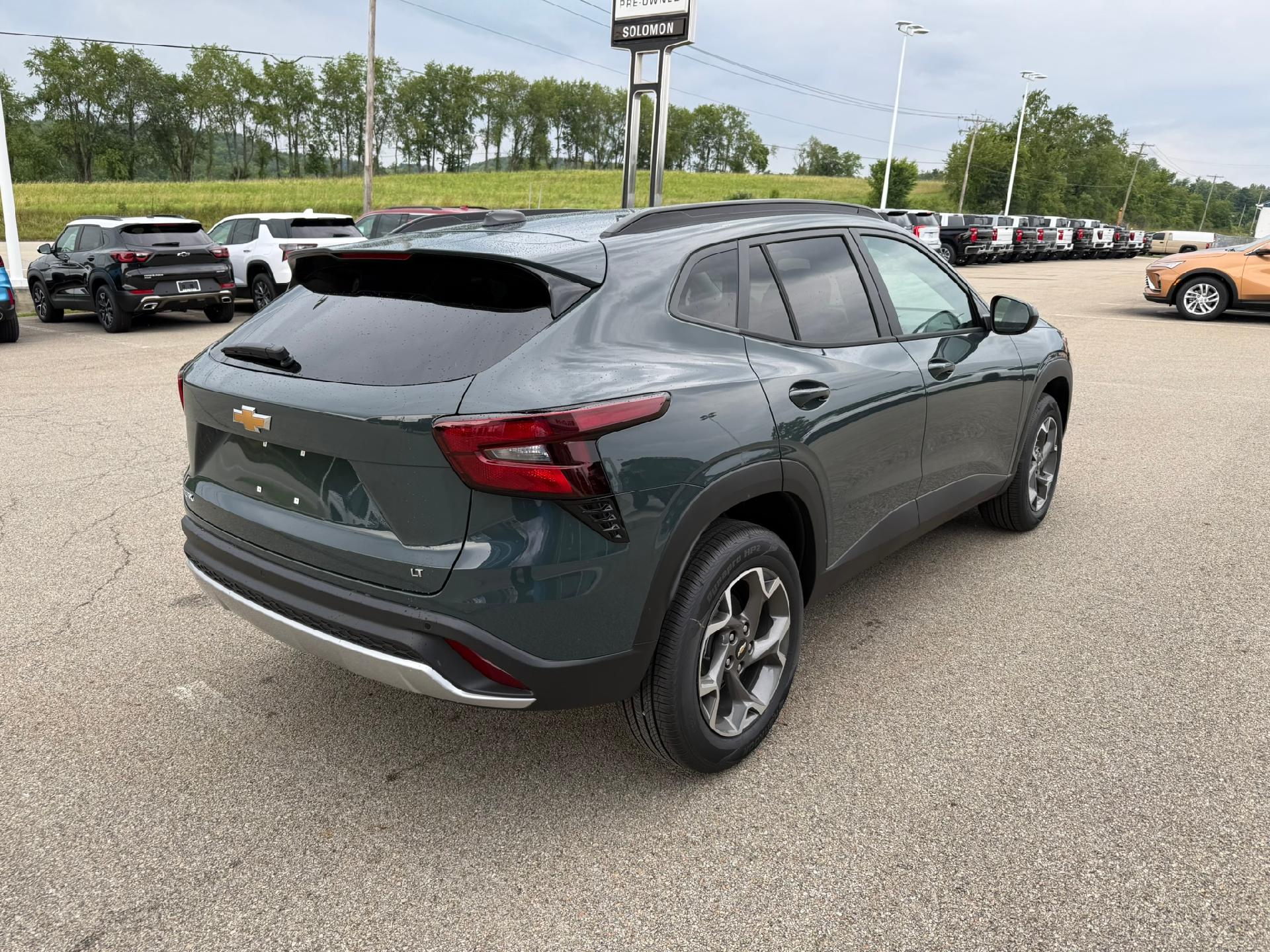 2026 Chevrolet Trax LT - 4