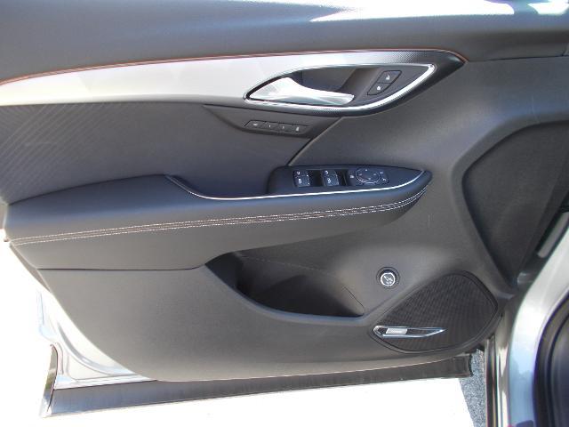 2025 Buick Envision Vehicle Photo in LOWELL, MA 01852-4336