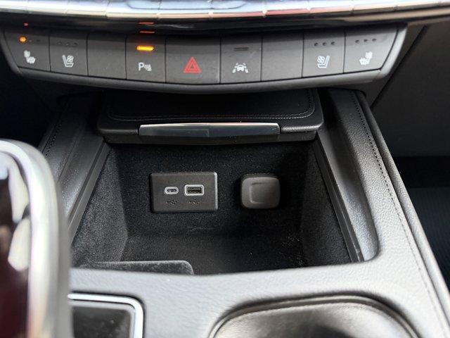 2024 Cadillac XT4 Vehicle Photo in LEOMINSTER, MA 01453-2952