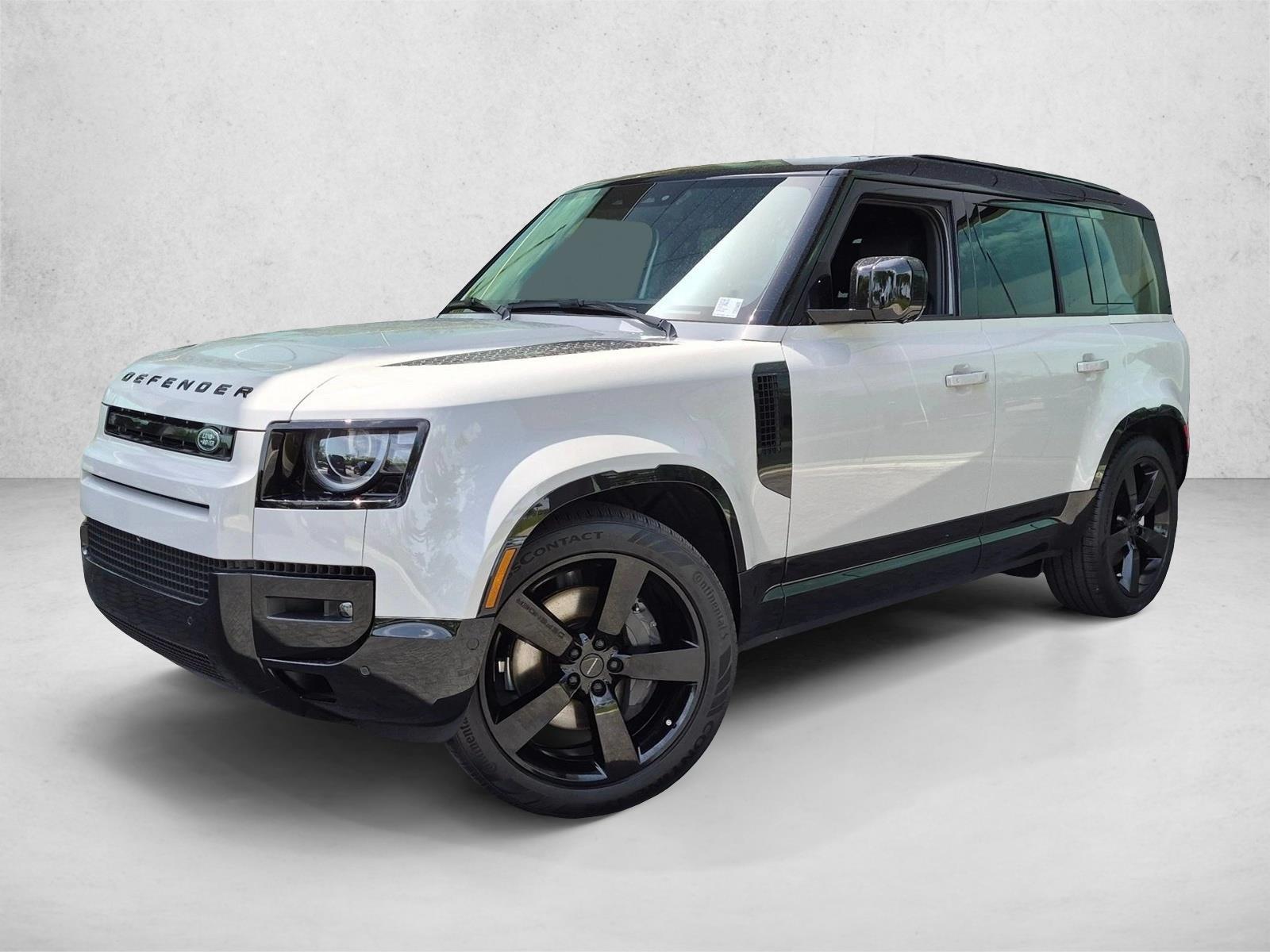 2026 Defender Vehicle Photo in Pompano Beach, FL 33064
