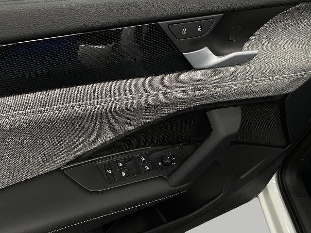 2025 Volkswagen Tiguan Vehicle Photo in Appleton, WI 54913