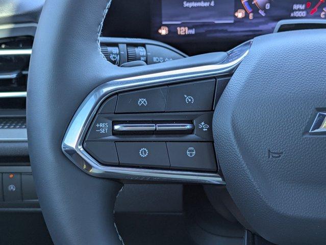 2025 Chevrolet Traverse Vehicle Photo in BRUNSWICK, GA 31525-1881