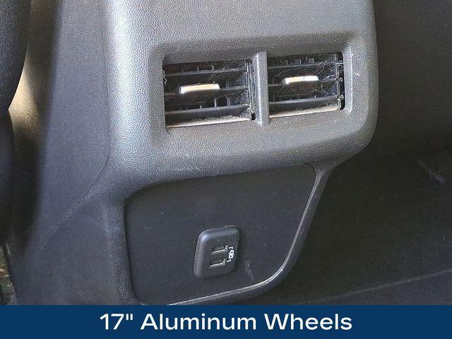 2019 Chevrolet Equinox Vehicle Photo in DANBURY, CT 06810-5034