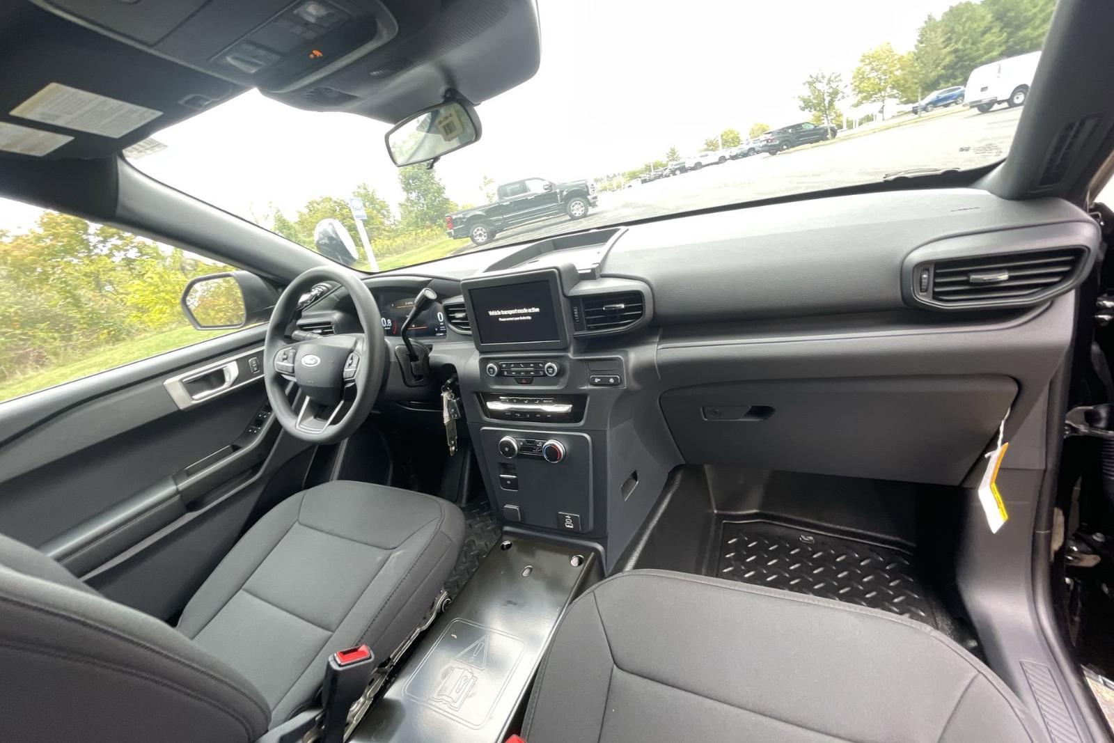 2025 Ford Police Interceptor Utility Vehicle Photo in Belle Vernon, PA 15012