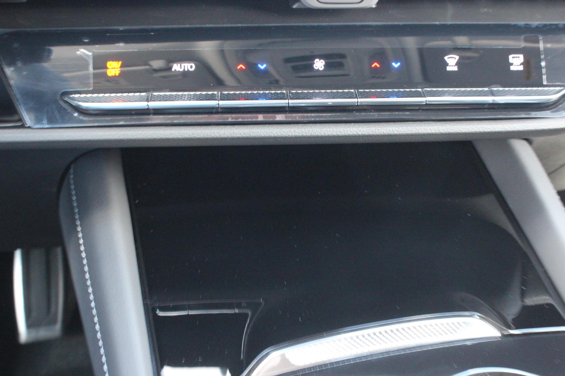 2025 Buick Envision Vehicle Photo in AURORA, CO 80012-4011