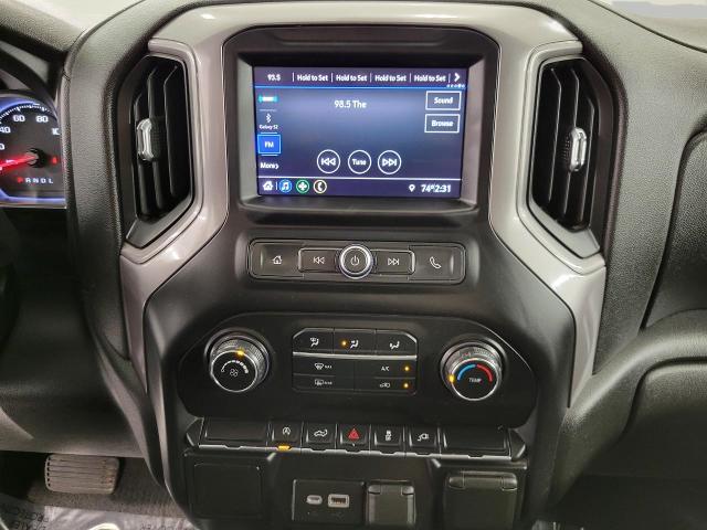 2021 Chevrolet Silverado 1500 Vehicle Photo in NEENAH, WI 54956-2243