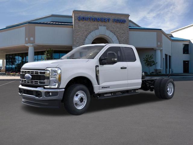 2026 Ford Super Duty F-350 DRW Vehicle Photo in Weatherford, TX 76087