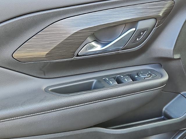 2022 GMC Terrain Vehicle Photo in TREVOSE, PA 19053-4984