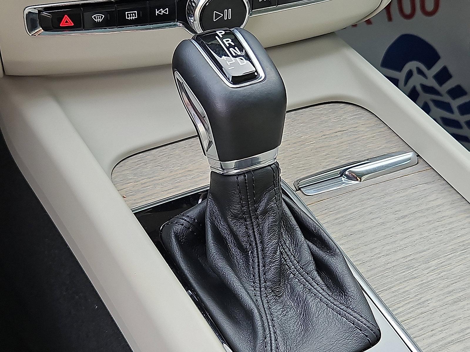 2020 Volvo XC60 Vehicle Photo in Trevose, PA 19053