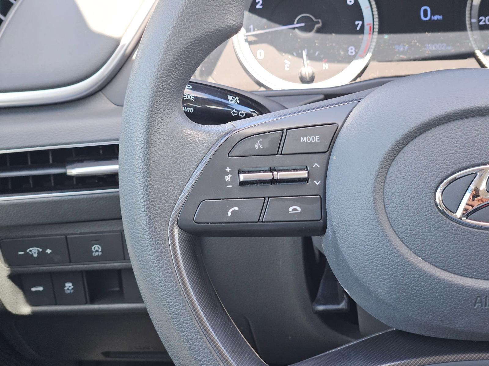 2021 Hyundai SONATA Vehicle Photo in Seguin, TX 78155