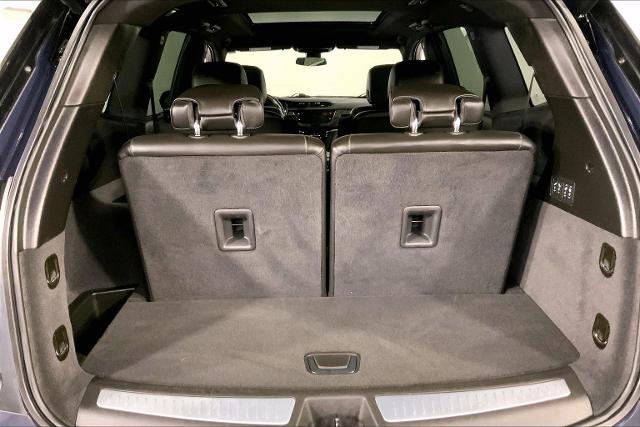 2025 Cadillac XT6 Vehicle Photo in INDEPENDENCE, MO 64055-1314