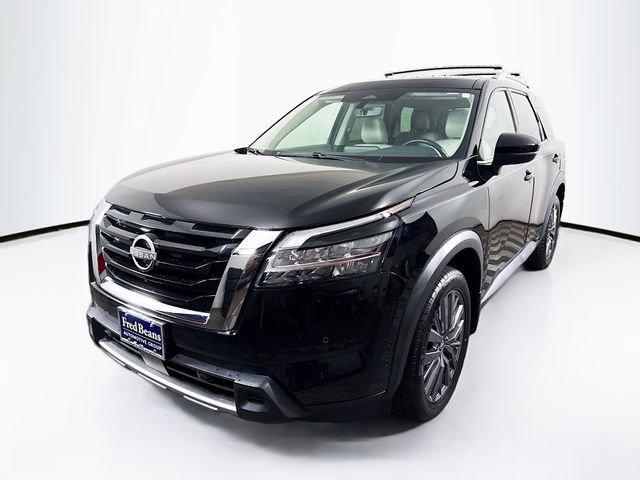 2023 Nissan Pathfinder Vehicle Photo in Flemington, NJ 08822