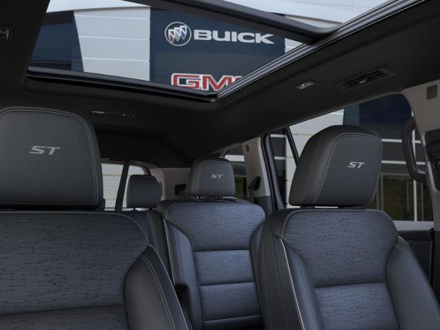 2025 Buick Enclave Vehicle Photo in ROCHESTER HILLS, MI 48307-2741