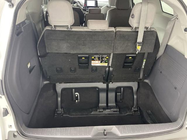 2021 Toyota Sienna Vehicle Photo in GILBERT, AZ 85297-0402