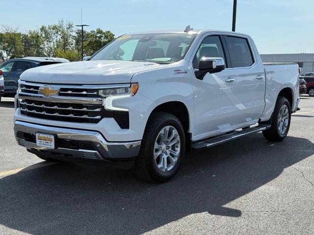 2024 Chevrolet Silverado 1500 Vehicle Photo in COLUMBIA, MO 65203-3903