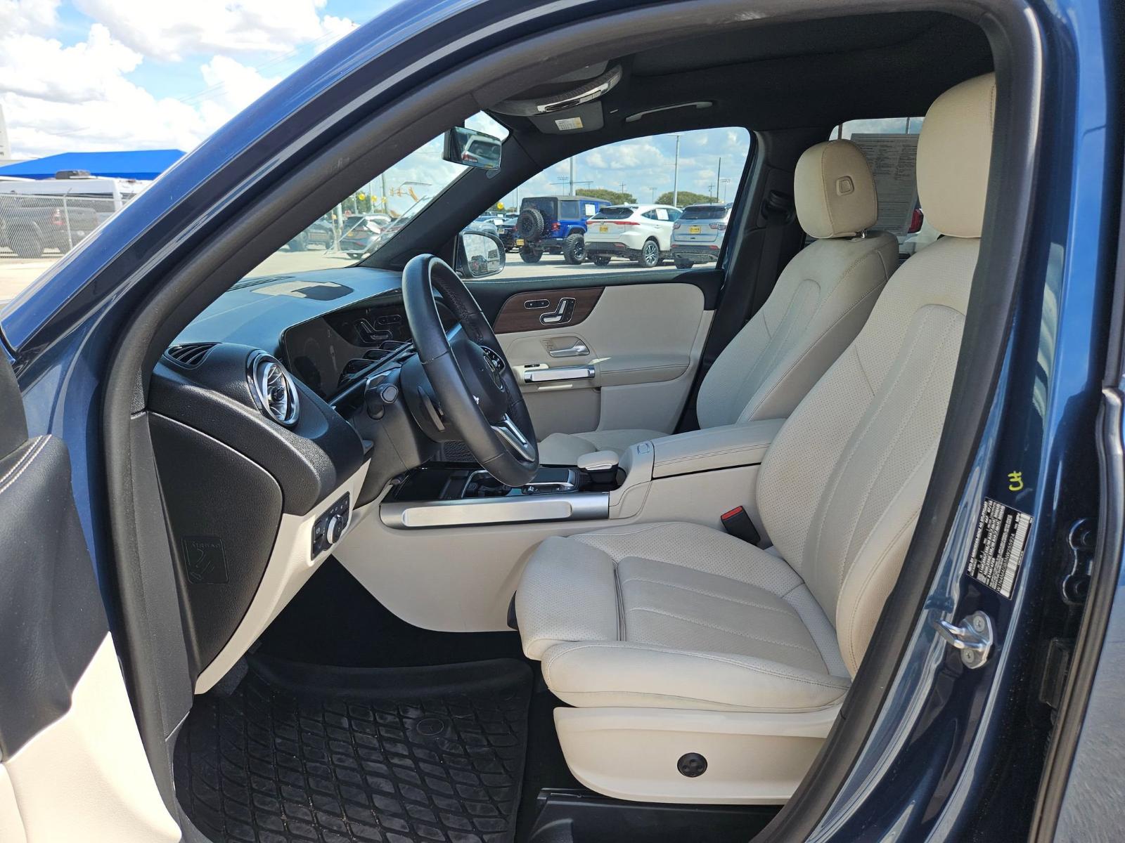 2022 Mercedes-Benz GLB Vehicle Photo in Seguin, TX 78155