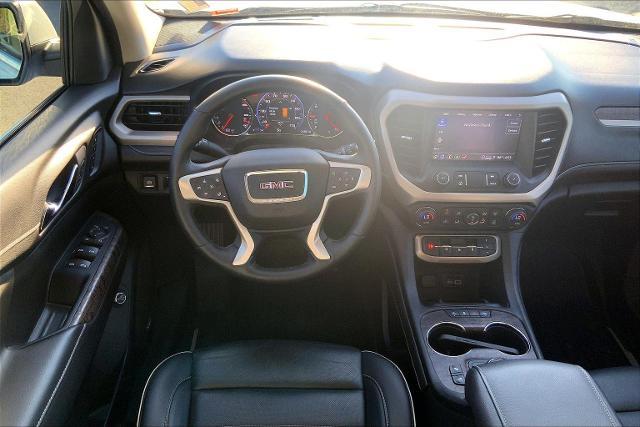 2023 GMC Acadia Vehicle Photo in KANSAS CITY, MO 64114-4502