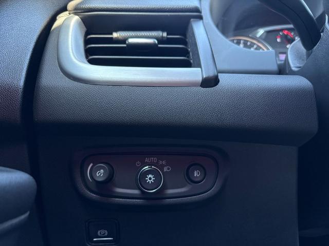 2023 GMC Terrain Vehicle Photo in Savannah, GA 31419