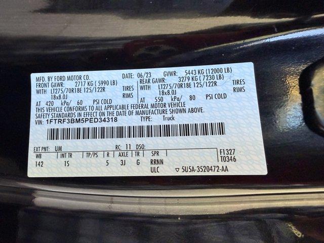 2023 Ford Super Duty F-350 SRW Vehicle Photo in LEOMINSTER, MA 01453-2952