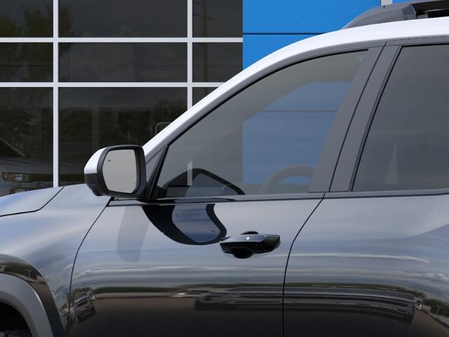 2027 Chevrolet Equinox photo 12 of 30