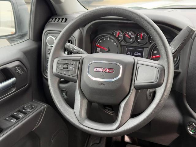 2025 GMC Sierra 1500 Vehicle Photo in COLUMBIA, MO 65203-3903
