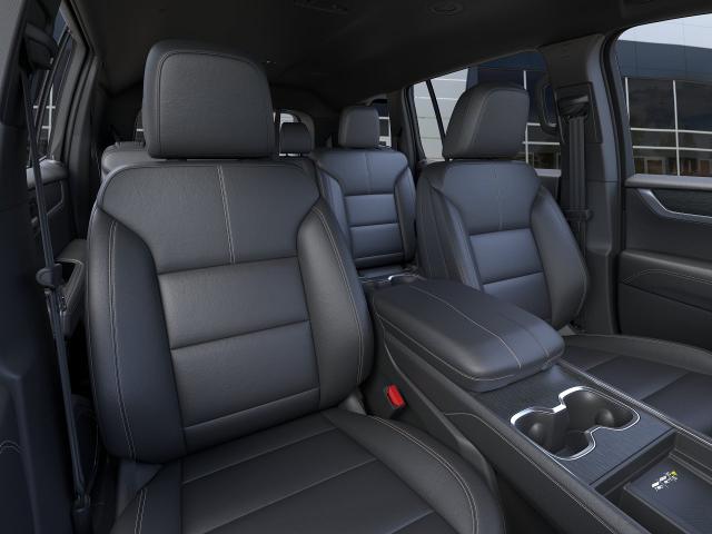 2027 GMC Acadia photo 16 of 32