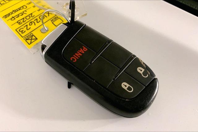 2023 Jeep Compass Vehicle Photo in KANSAS CITY, MO 64114-4502