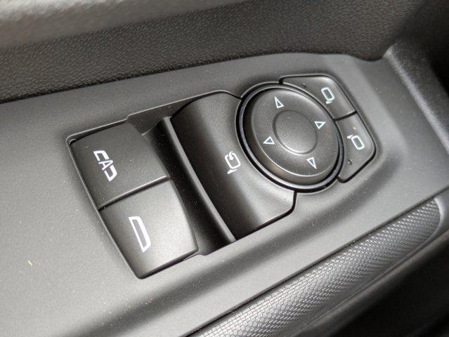 2025 Chevrolet Silverado 3500 HD Vehicle Photo in BRUNSWICK, GA 31525-1881