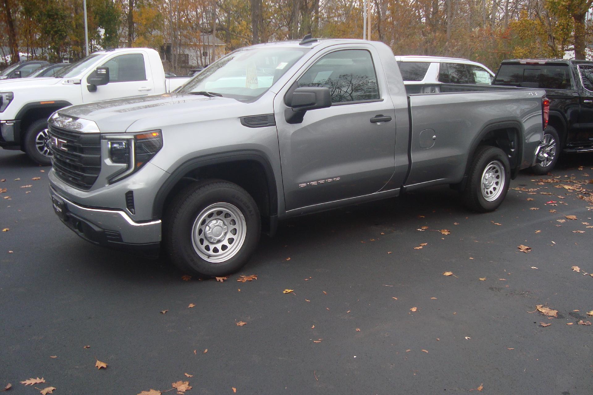 2025 GMC Sierra 1500 Vehicle Photo in PORTSMOUTH, NH 03801-4196