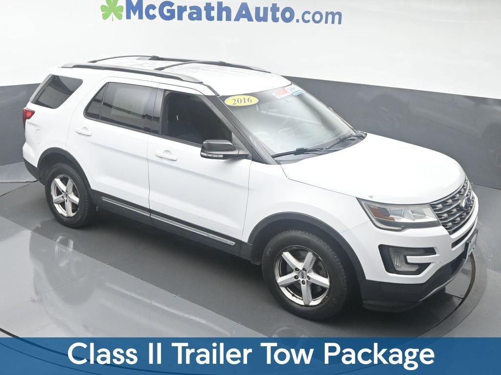 2016 Ford Explorer Vehicle Photo in Cedar Rapids, IA 52402