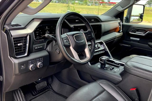 2024 GMC Sierra 1500 Vehicle Photo in TOPEKA, KS 66609-0000