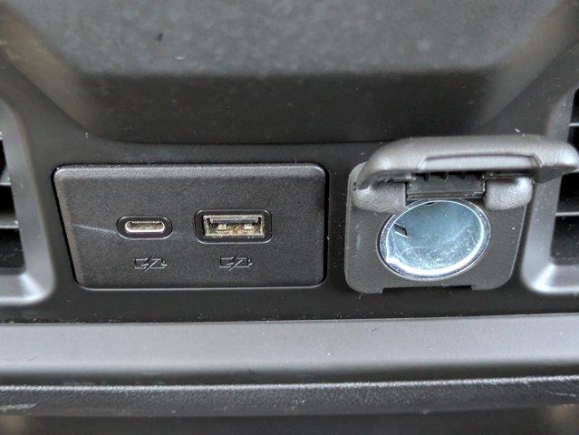2021 Chevrolet Silverado 1500 Vehicle Photo in BRUNSWICK, GA 31525-1881