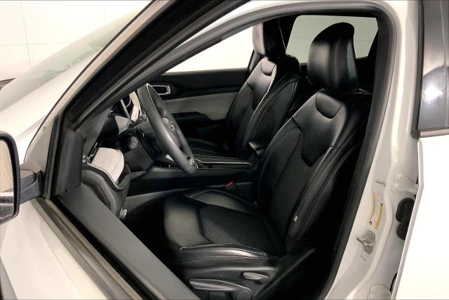 2023 Jeep Compass Vehicle Photo in KANSAS CITY, MO 64114-4502