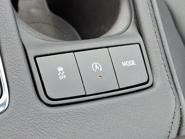 2024 Cadillac XT4 Vehicle Photo in DANBURY, CT 06810-5034