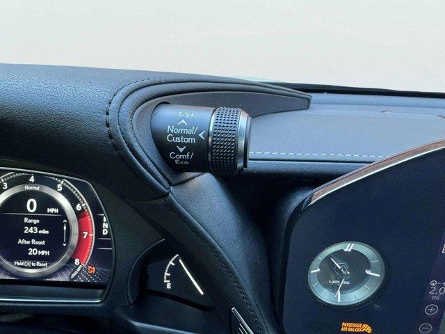 2022 Lexus LS 500 Vehicle Photo in LEOMINSTER, MA 01453-2952