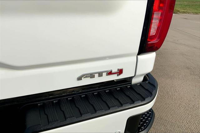 2021 GMC Sierra 2500 HD Vehicle Photo in TOPEKA, KS 66609-0000