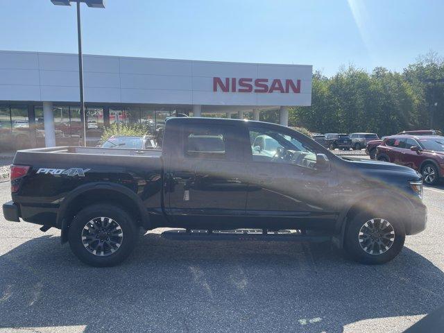 2023 Nissan Titan Vehicle Photo in Flemington, NJ 08822
