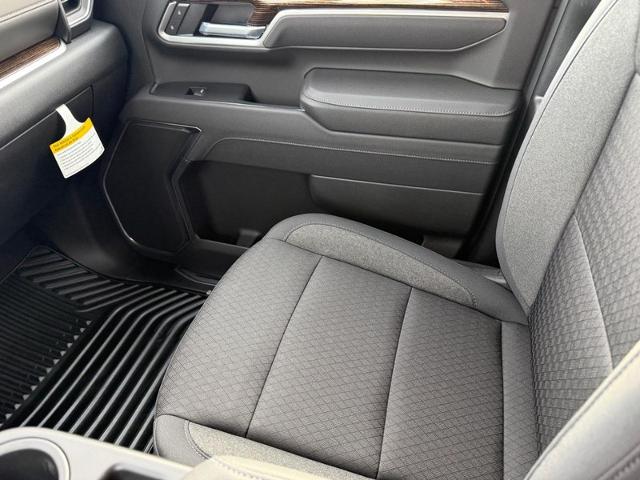 2025 GMC Sierra 2500 HD Vehicle Photo in COLUMBIA, MO 65203-3903