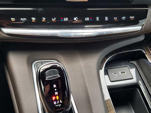2023 Cadillac Escalade Vehicle Photo in DENTON, TX 76210-9321