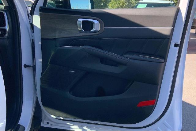 2023 Kia Sorento Vehicle Photo in KANSAS CITY, MO 64114-4502