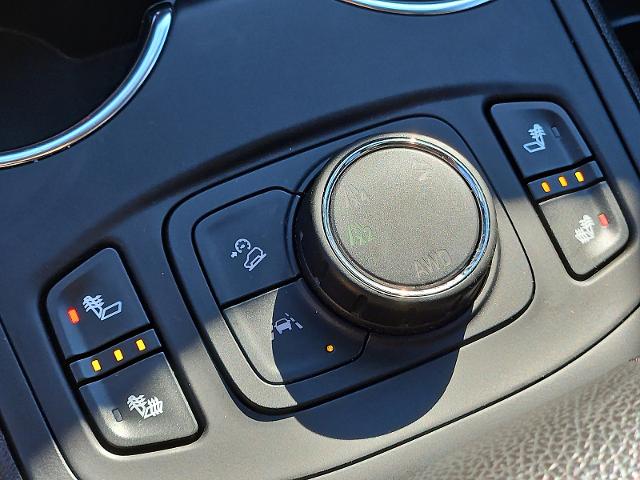 2023 GMC Terrain Vehicle Photo in TREVOSE, PA 19053-4984