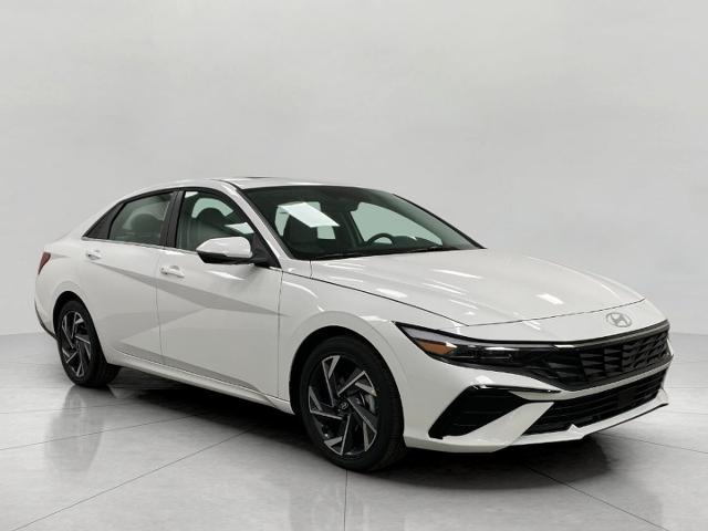 2026 Hyundai ELANTRA Vehicle Photo in Neenah, WI 54956