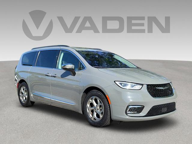 2023 Chrysler Pacifica Vehicle Photo in Hinesville, GA 31313