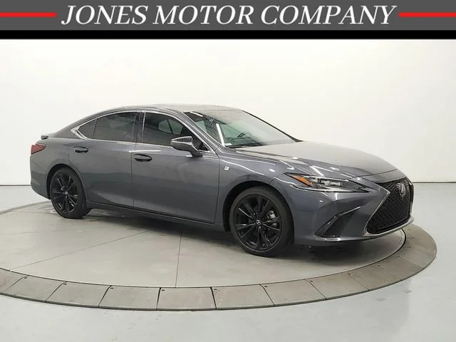 2024 Lexus ES 300h Vehicle Photo in Savannah, TN 38372