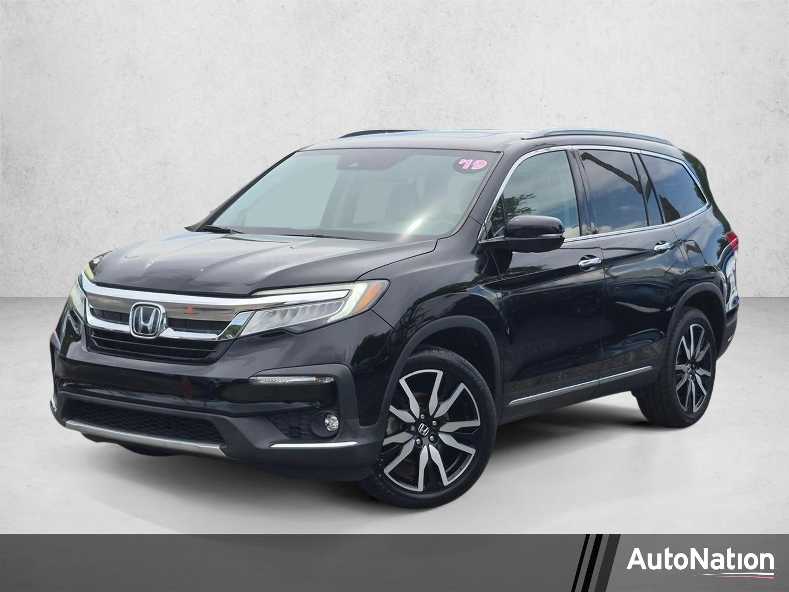2019 Honda Pilot Vehicle Photo in GREENACRES, FL 33463-3207