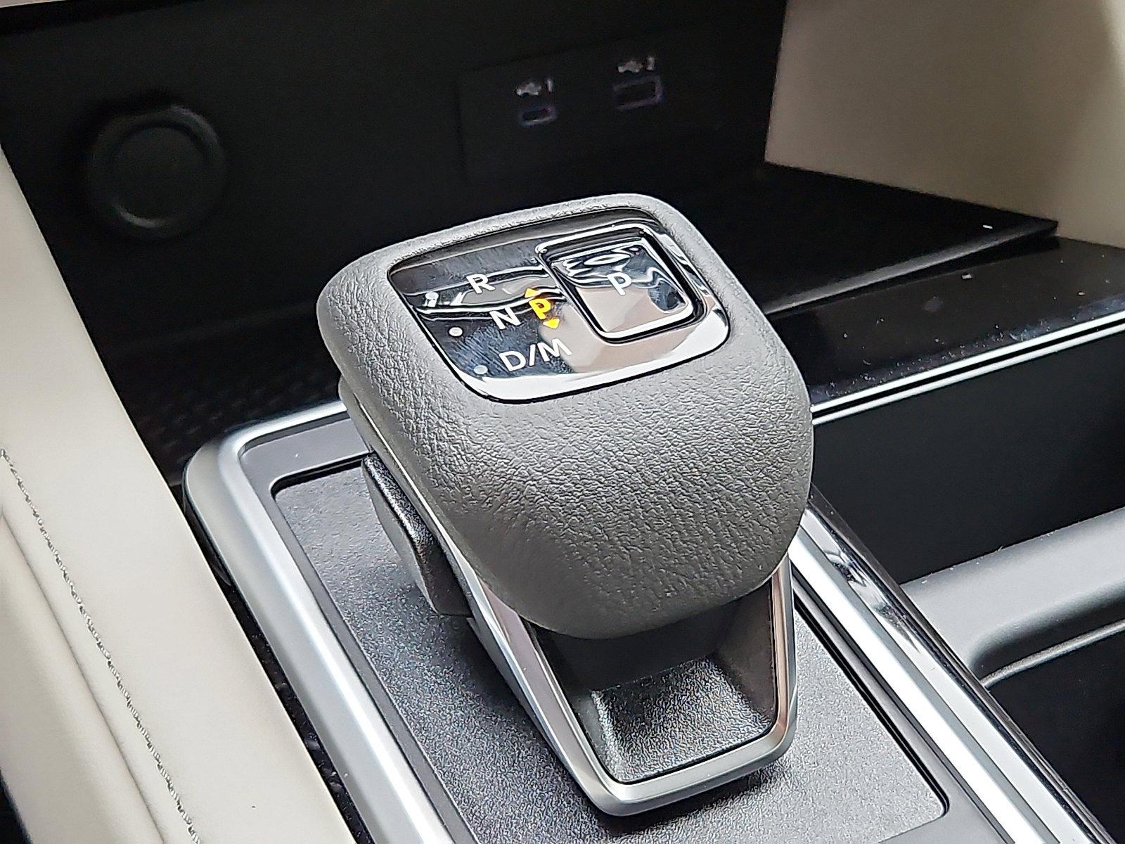 2025 Nissan Pathfinder Vehicle Photo in Jenkintown, PA 19046