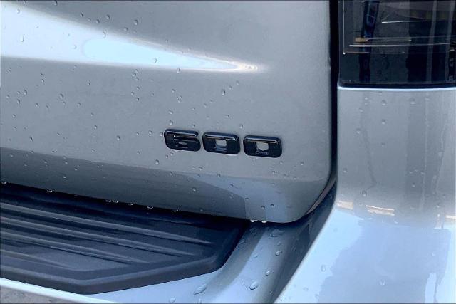 2023 Cadillac Escalade ESV Vehicle Photo in KANSAS CITY, MO 64114-4545