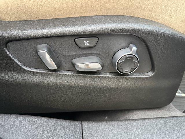 2024 Cadillac XT4 Vehicle Photo in LEOMINSTER, MA 01453-2952